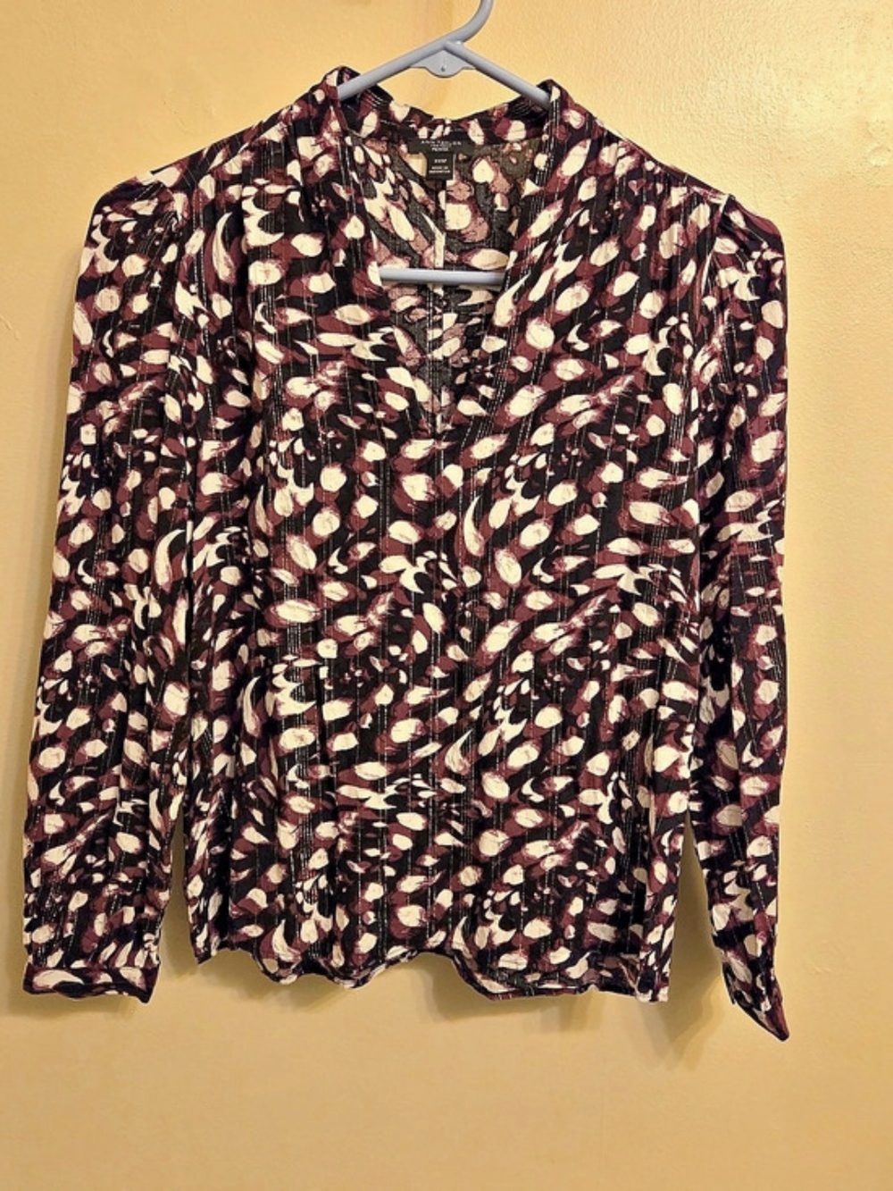 Ann Taylor Purple Metallic Shimmer Split Neck Blouse XXSP Workwear Office Chic
